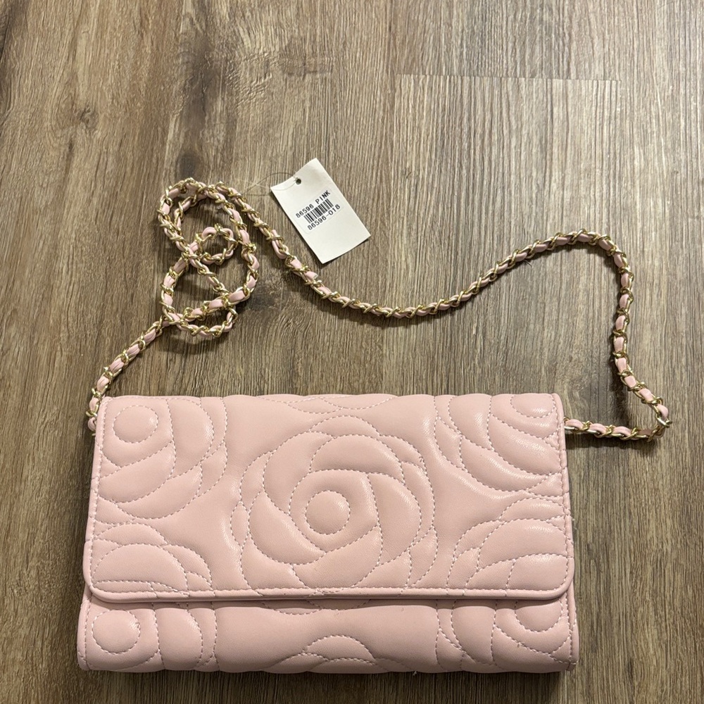 NWT Pink Quilted Floral Crossbody Bag